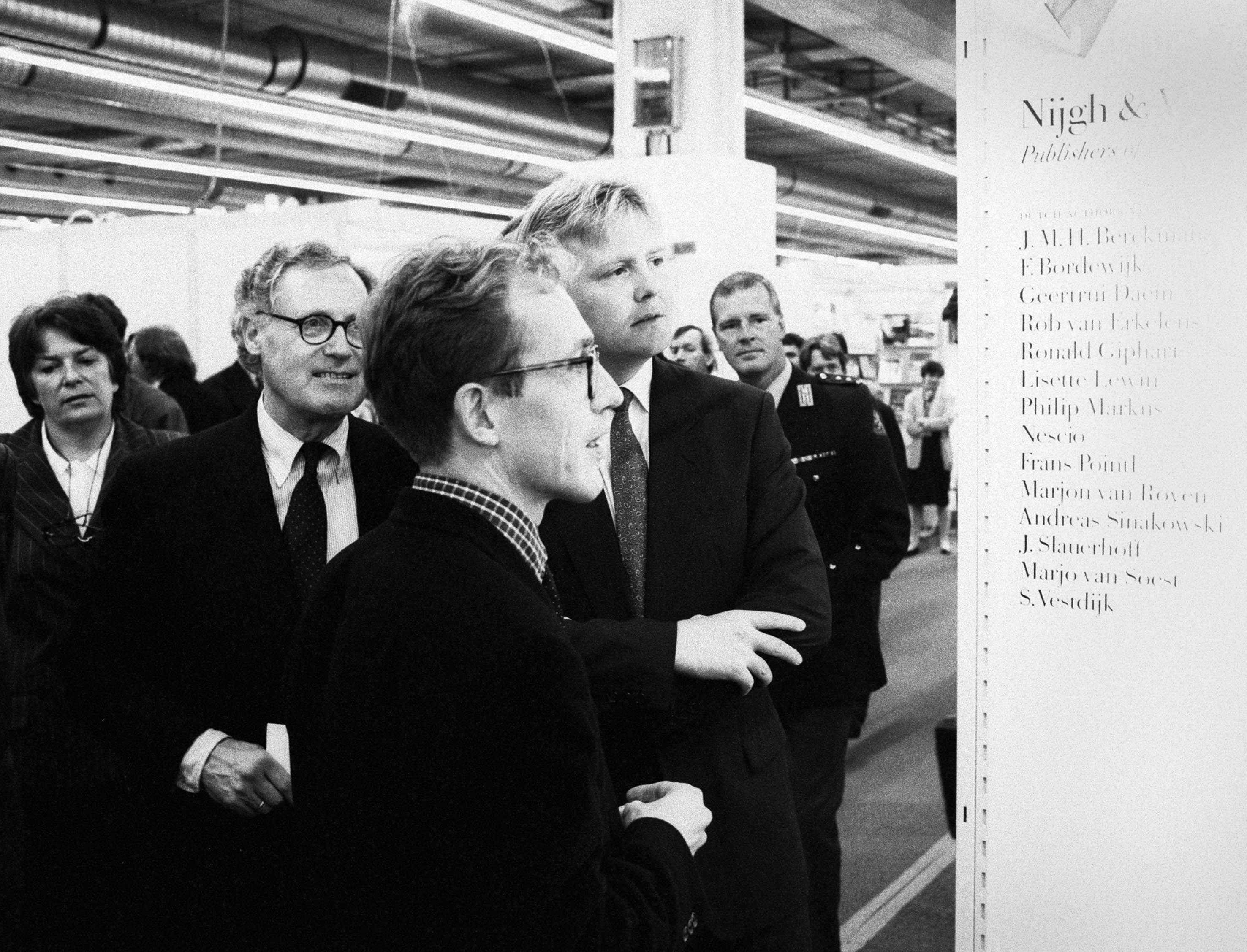 Buchmesse 1993: Joost Nijsen (midden)